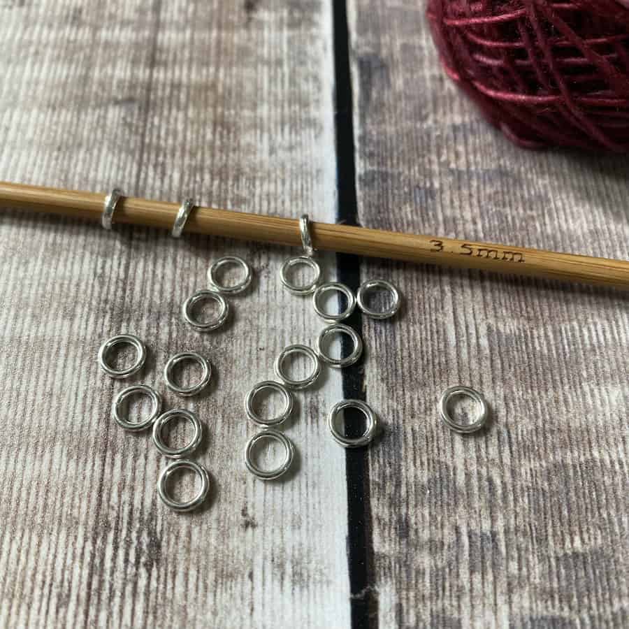 3.5mm smooth ring Stitch Markers - Set of 20 - Snag free knitting - Eleanor  Shadow